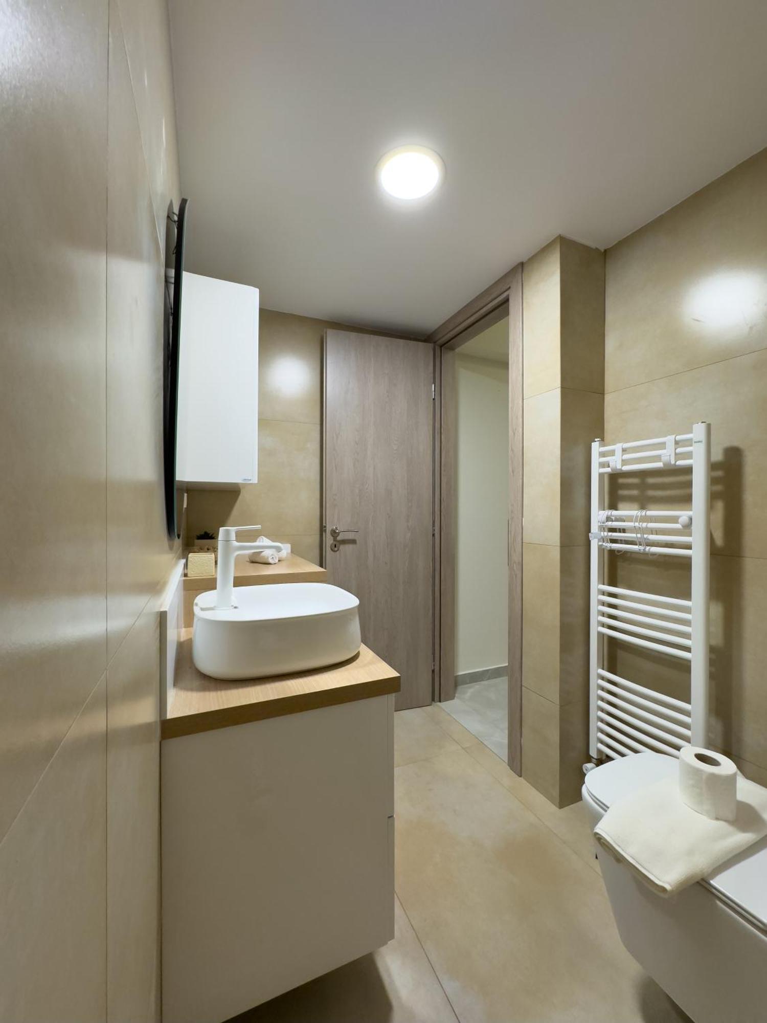 Hestya-cozy Near Acropolis Athens